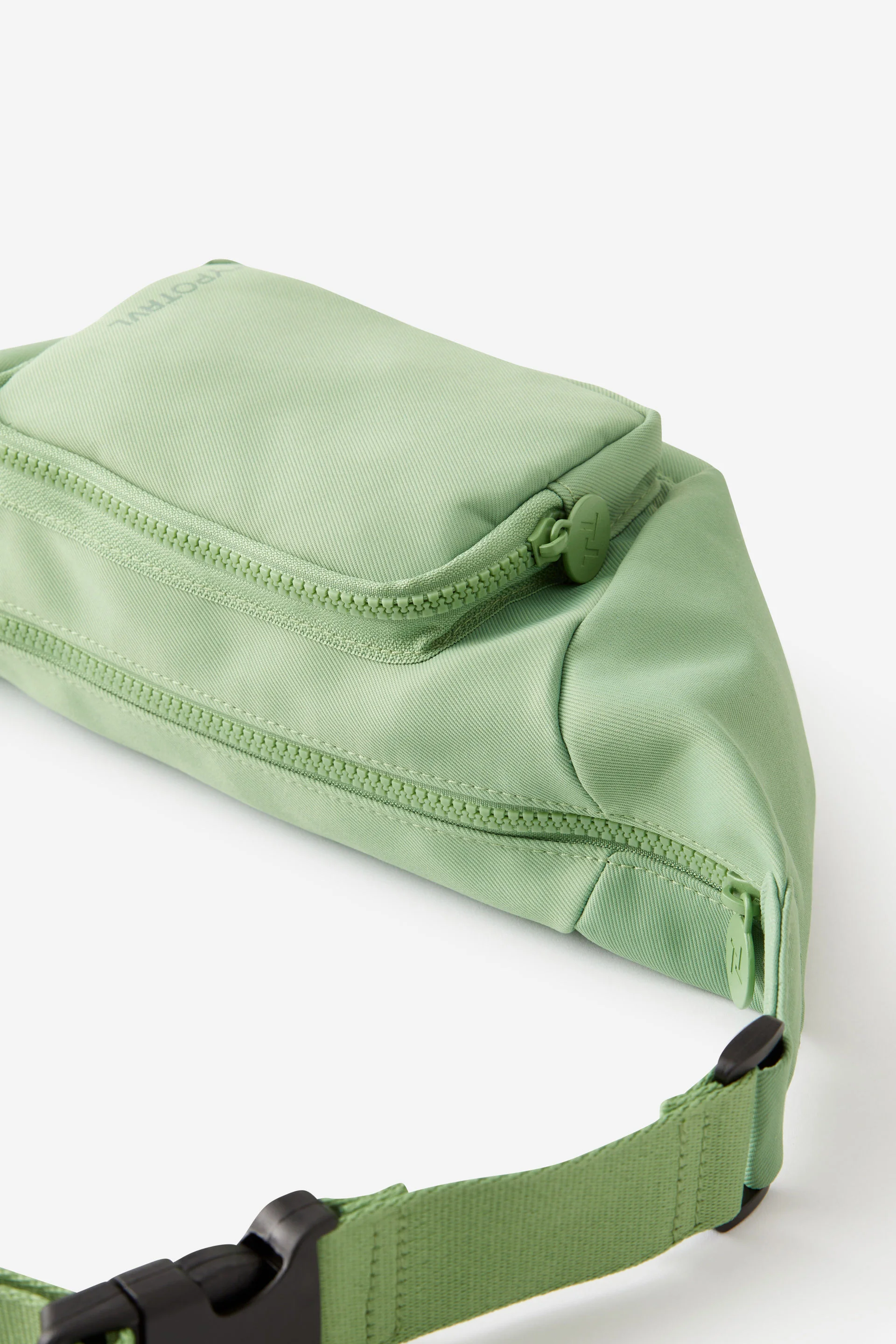TYPO Túi Đeo Du Lịch - Traveller Sling