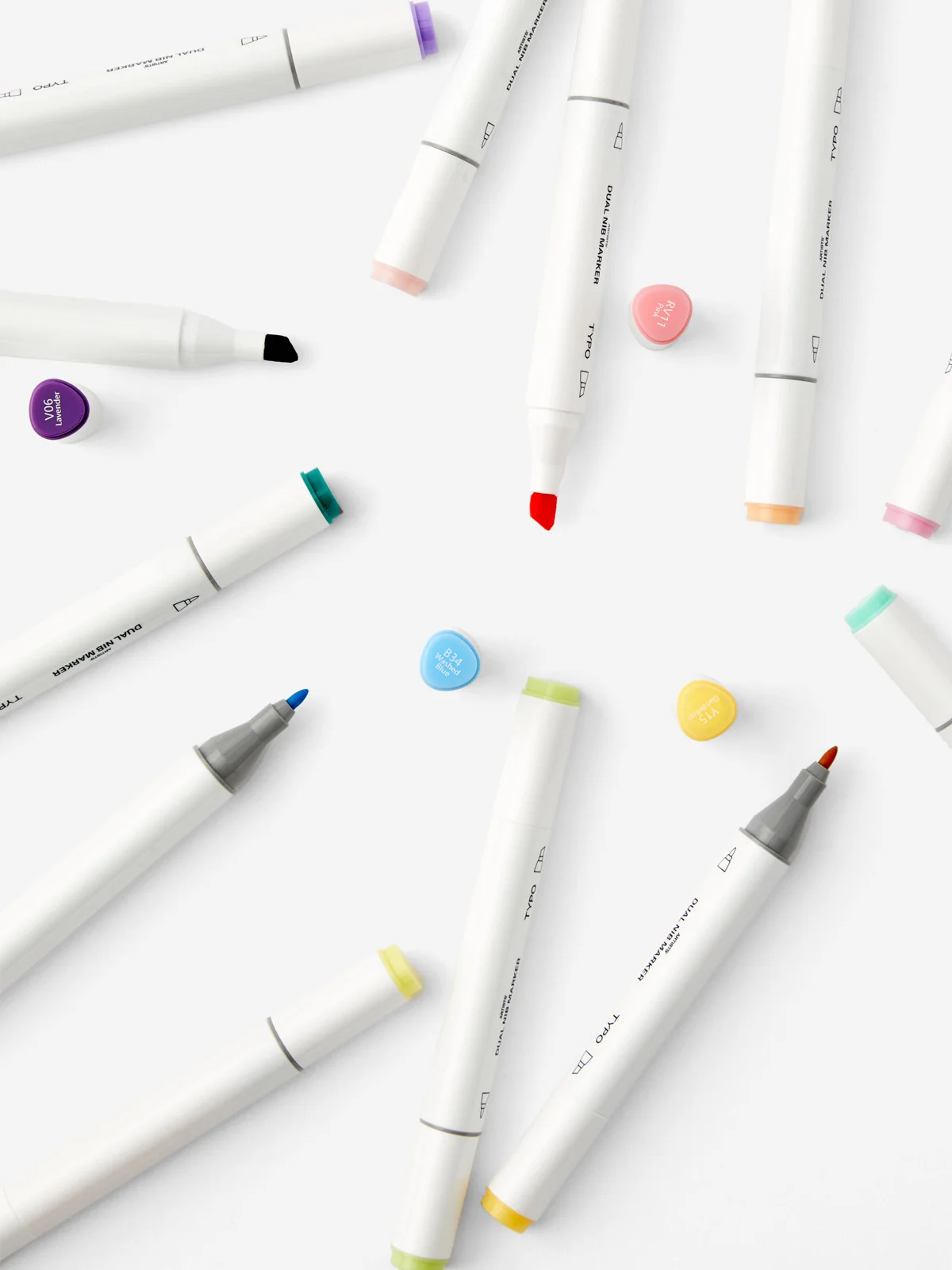 TYPO Bộ Bút Vẽ Marker 12 Cây - Artists Dual Art Marker 12Pk
