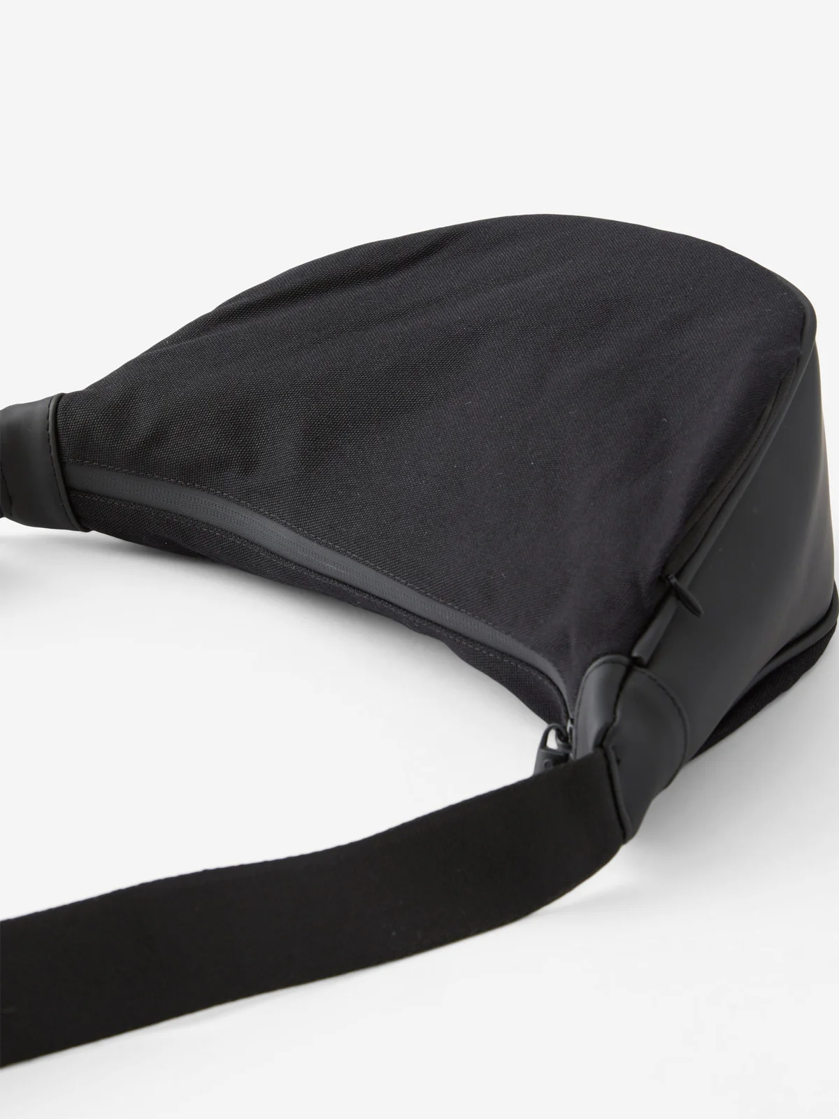 TYPO Túi Đeo Chéo - Essential Crossbody Sling