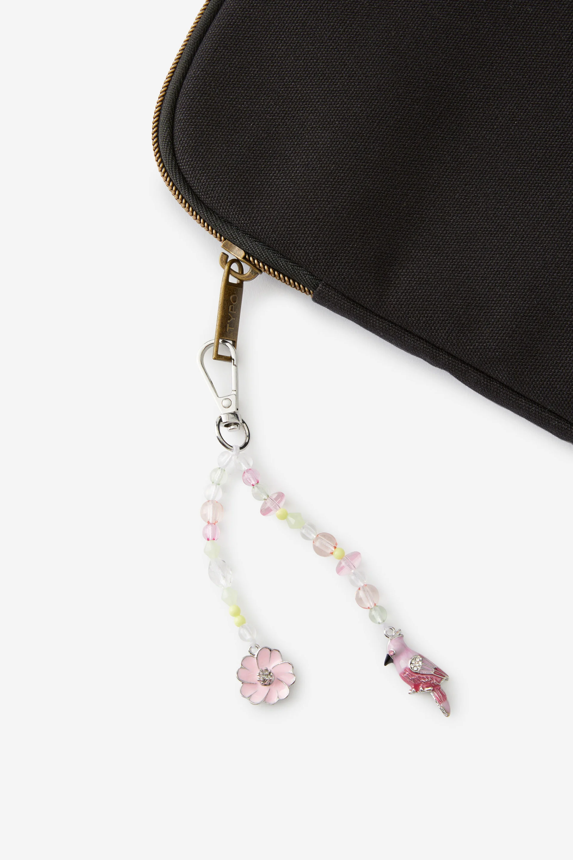 TYPO Móc Treo Trang Trí - Bag Keycharm