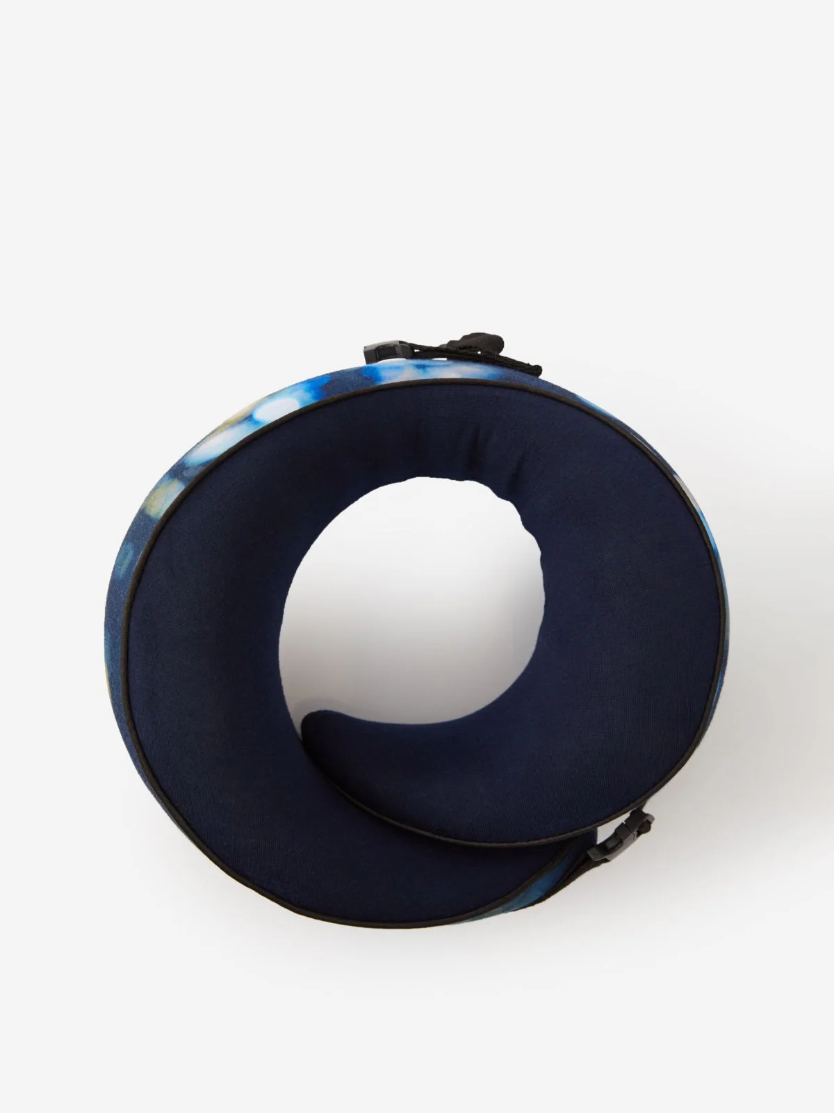 TYPO Gối Ngủ Du Lịch - Wrap Around Travel Pillow