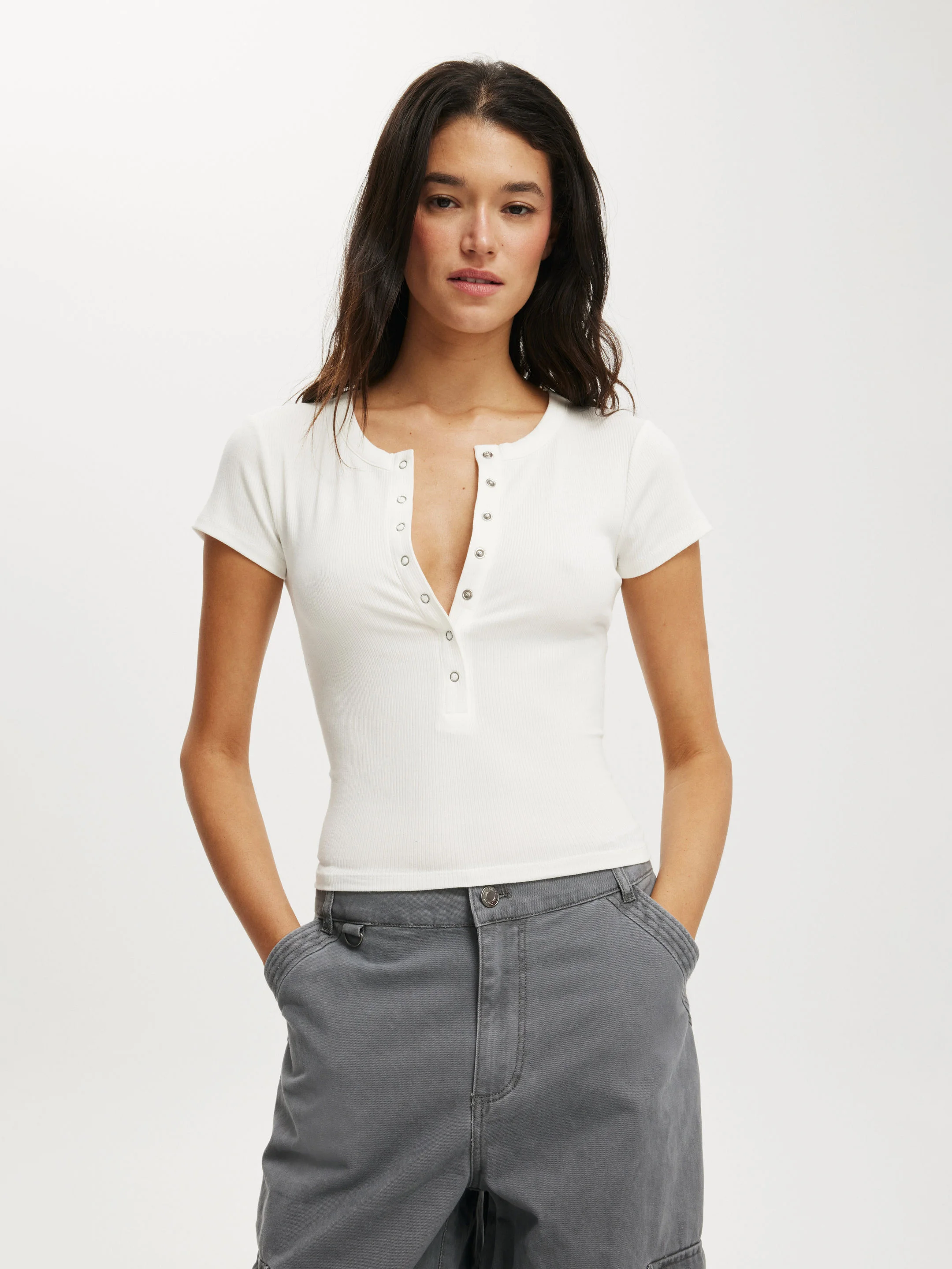 COTTON:ON Áo Thun Kiểu Ngắn Tay Nữ-Christy Henley Tee