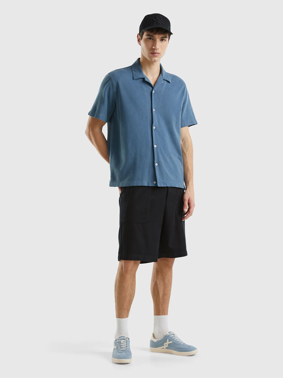 UNITED COLORS OF BENETTON Quần Ngắn Nam