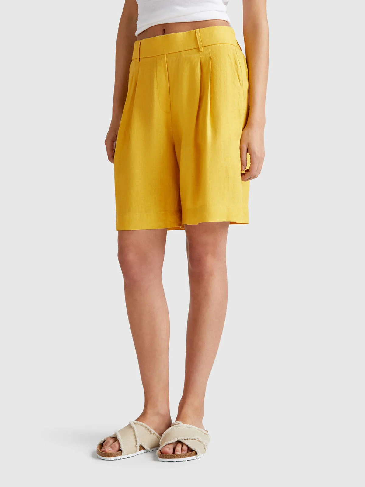 UNITED COLORS OF BENETTON Quần Ngắn Nữ