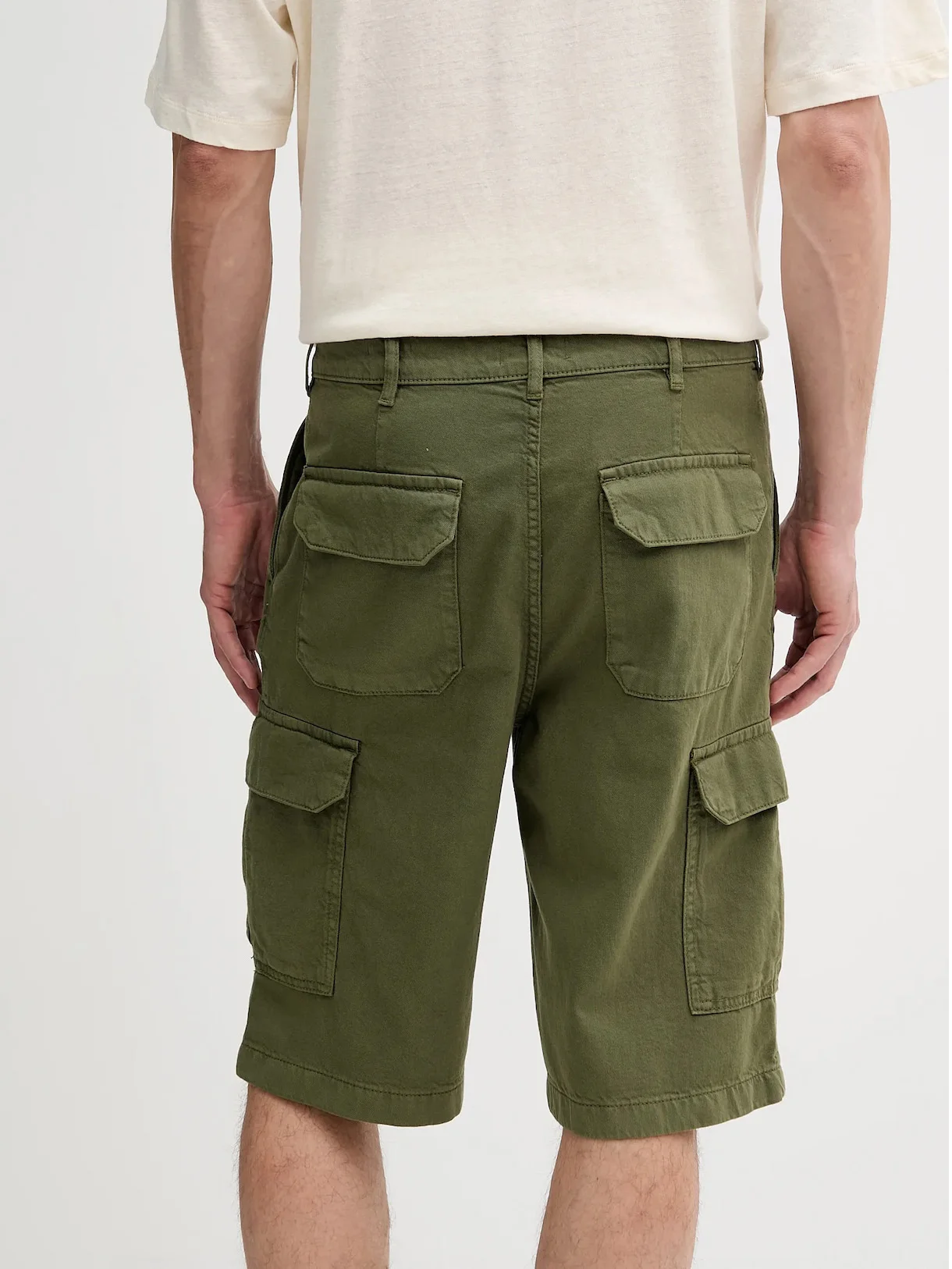 UNITED COLORS OF BENETTON Quần Ngắn Nam Men Bermuda
