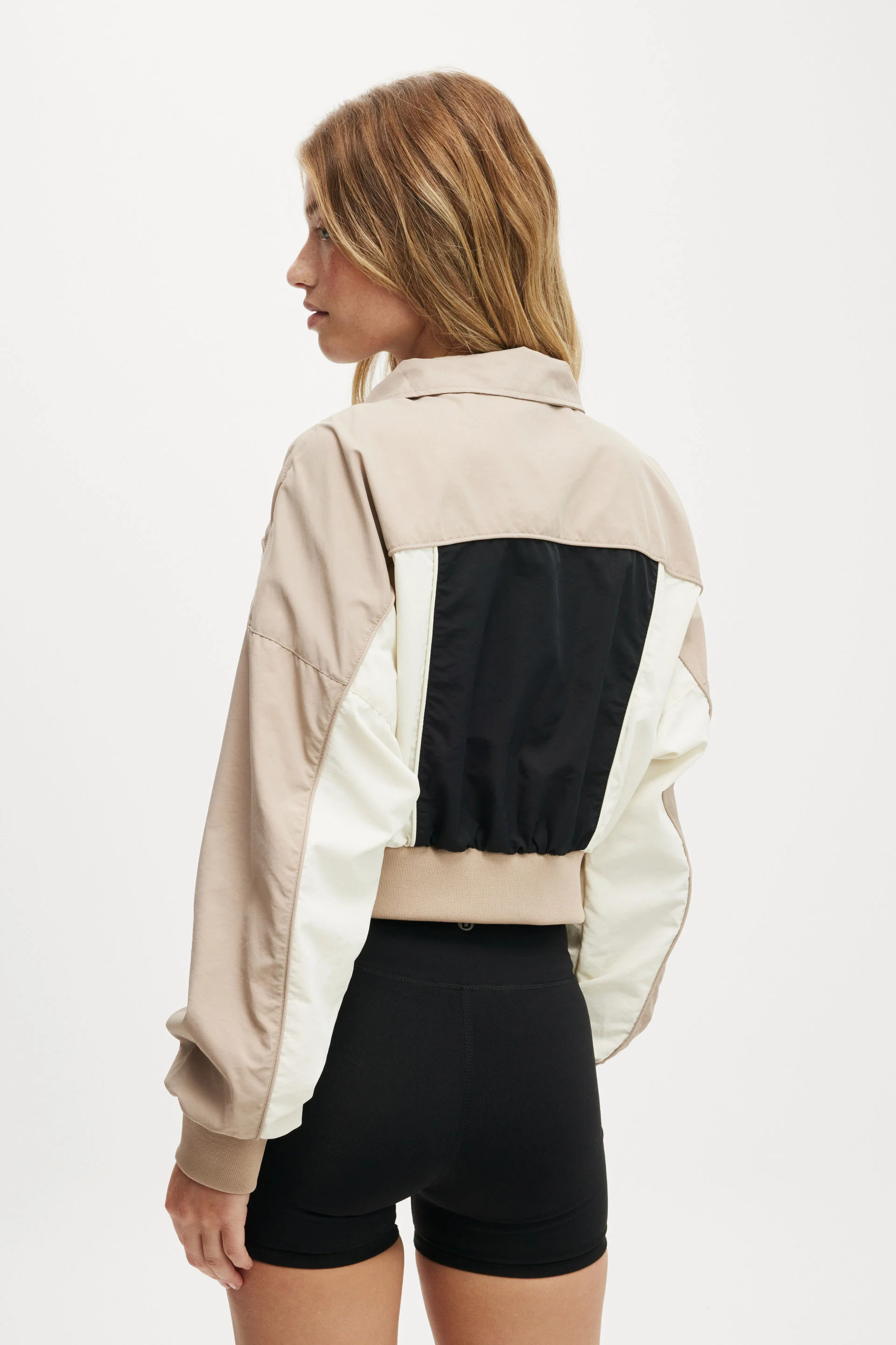COTTON:ON BODY Áo Khoác Dài Tay Nữ-Baseline Cropped Rib Panelled Anorak