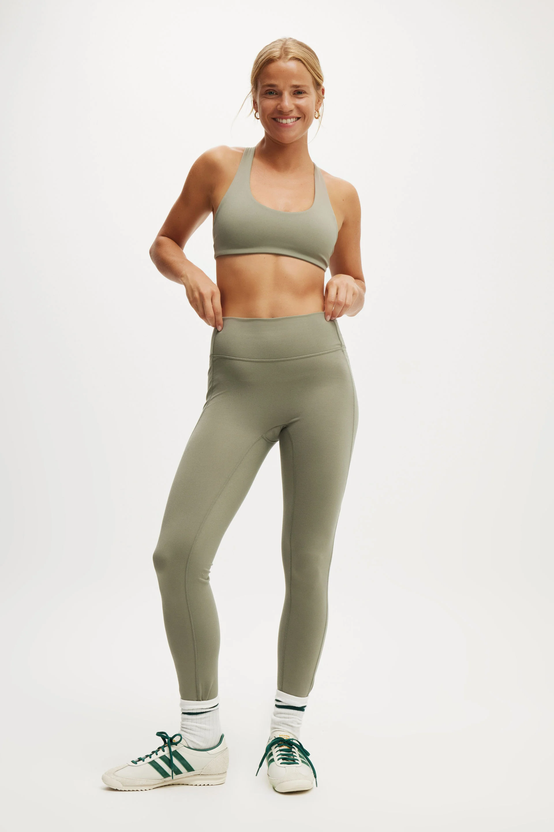 COTTON:ON BODY Áo Bra Thể Thao Nữ-Ultra Soft Plunge Strappy Crop