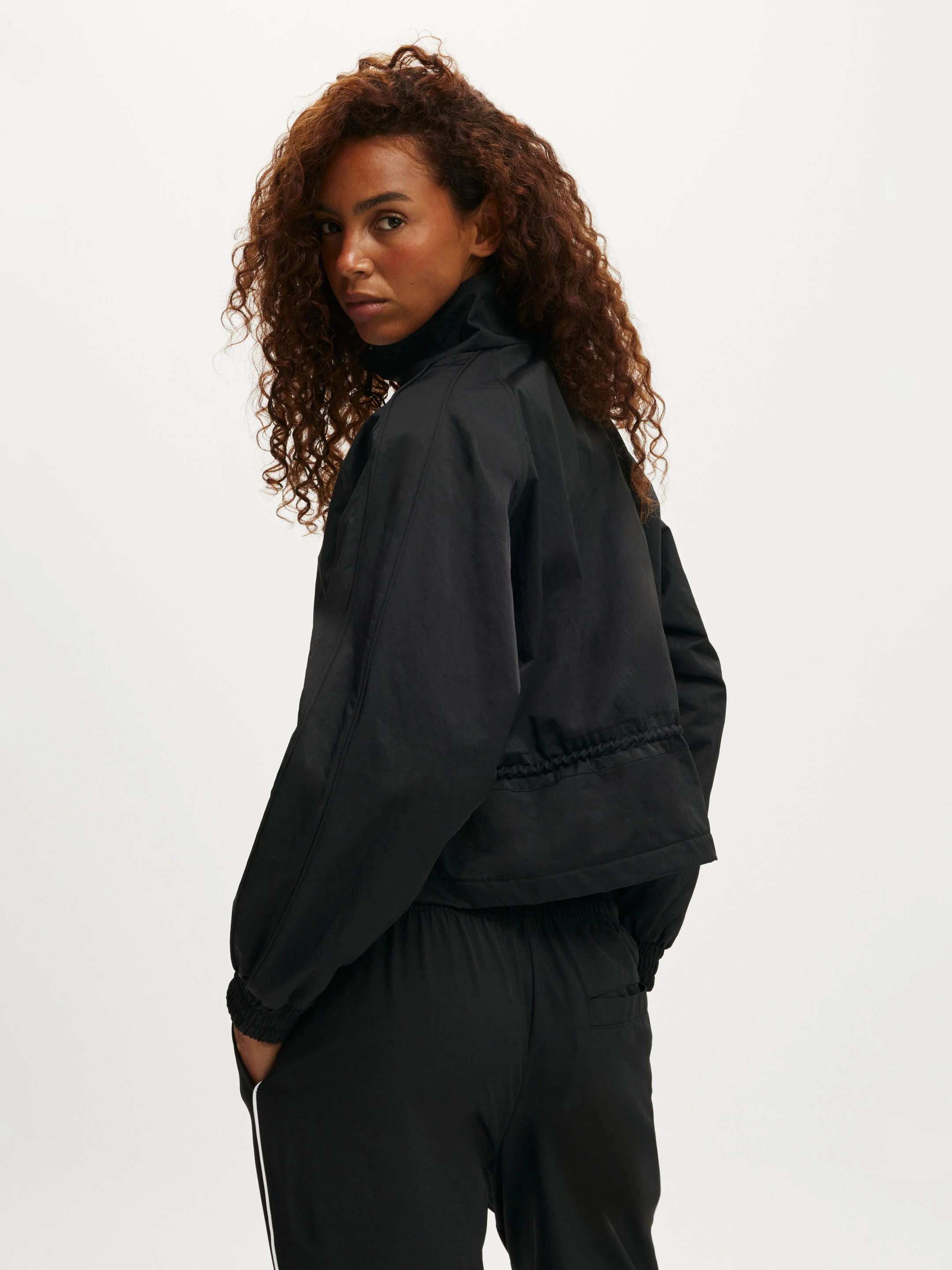 COTTON:ON BODY Áo Khoác Dài Tay Nữ-Track Side Cropped Anorak