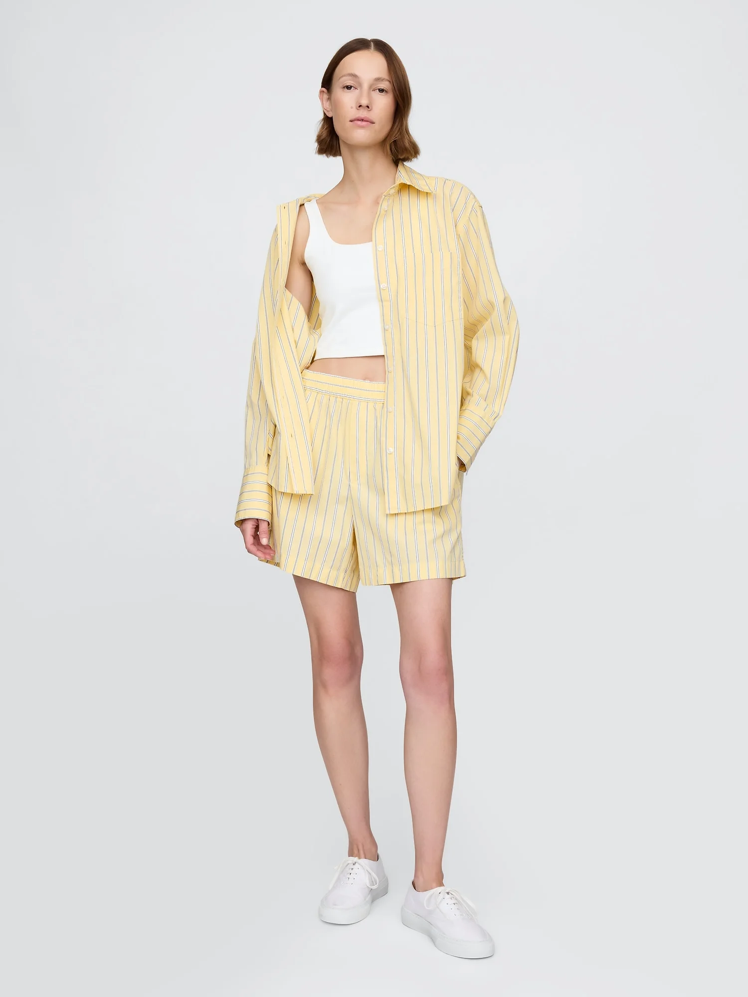 GAP Quần Shorts  Nữ