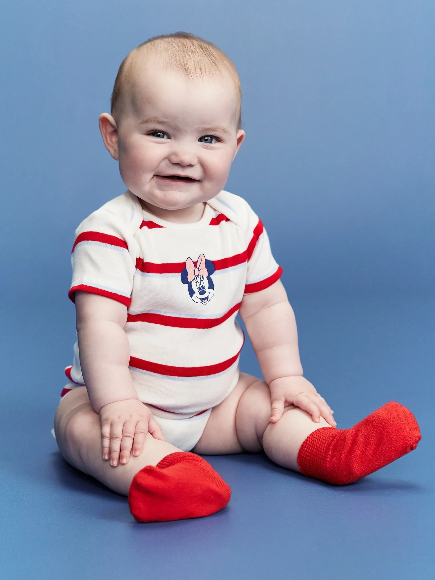 OLD NAVY Áo Liền Quần Tay Ngắn Em Bé