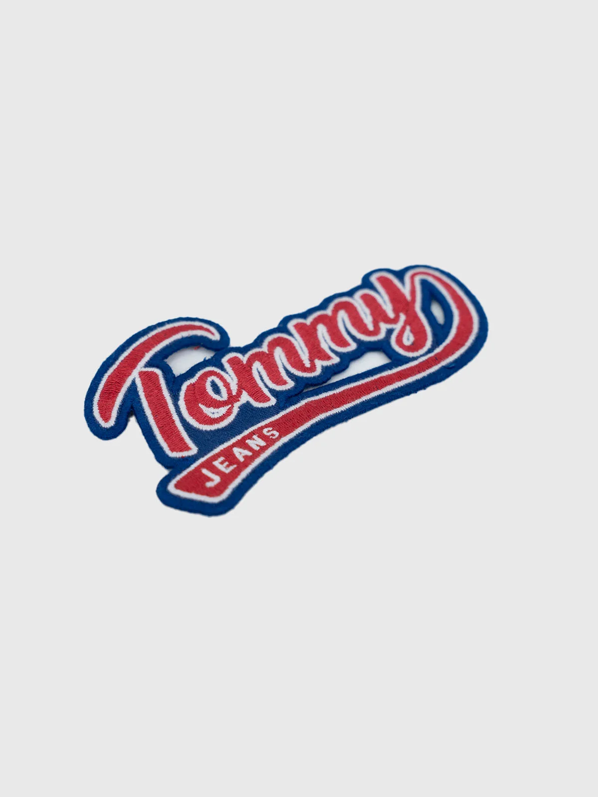 TOMMY JEANS Miếng Patch Thêu Quần Áo 051463 Ombre Badge Moscow
