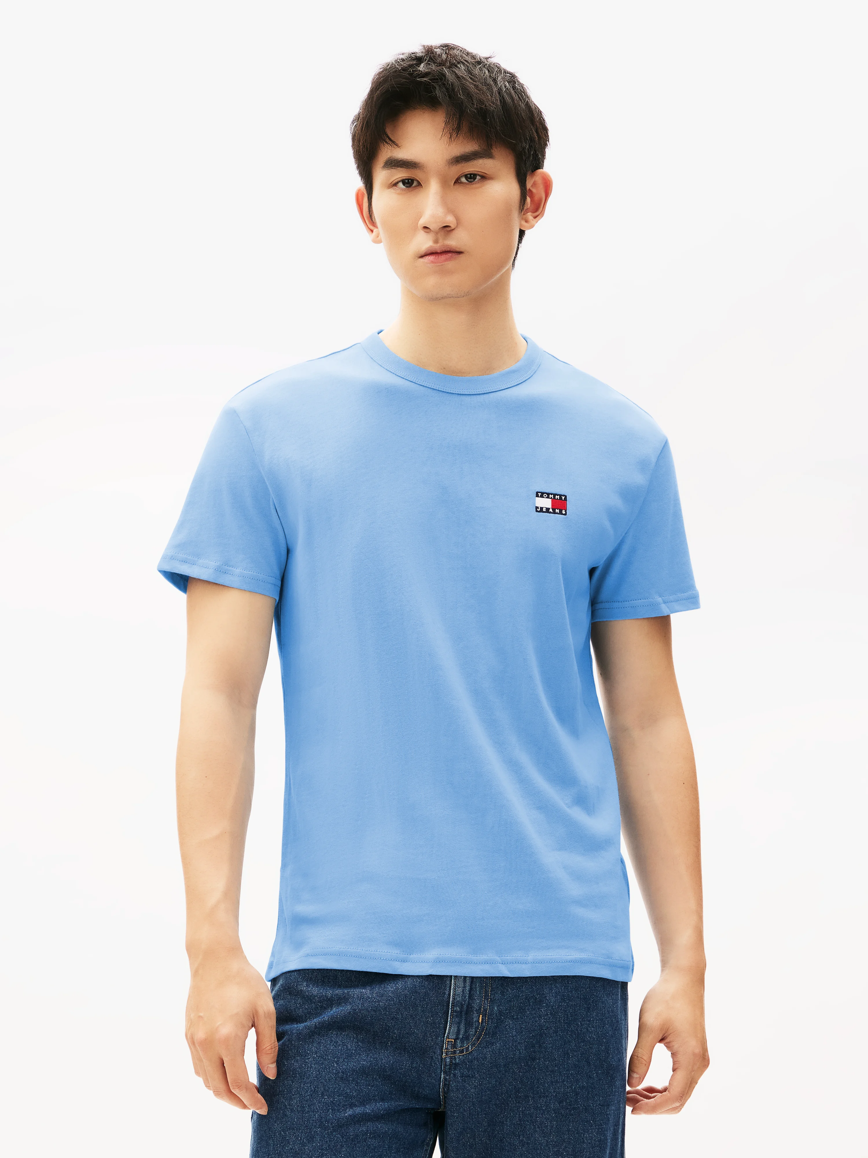 TOMMY JEANS Áo Thun Nam Tay Ngắn TJM Reg Badge Tee Ext