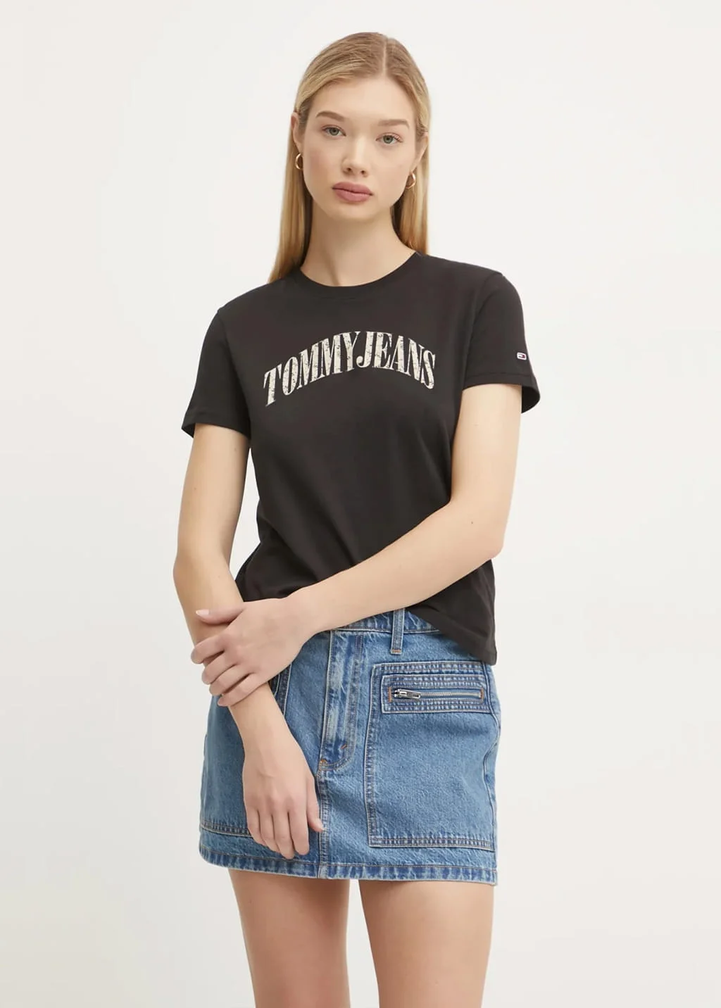 TOMMY JEANS Áo Thun Nữ Tay Ngắn TJW Reg Floral Varsity Tee