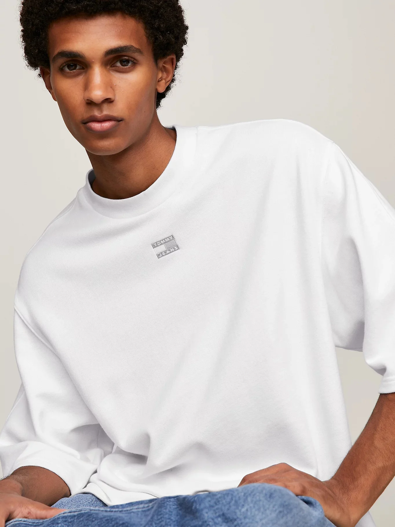 TOMMY JEANS Áo Thun Nam Tay Ngắn TJM Skt Tonal Linear Tee