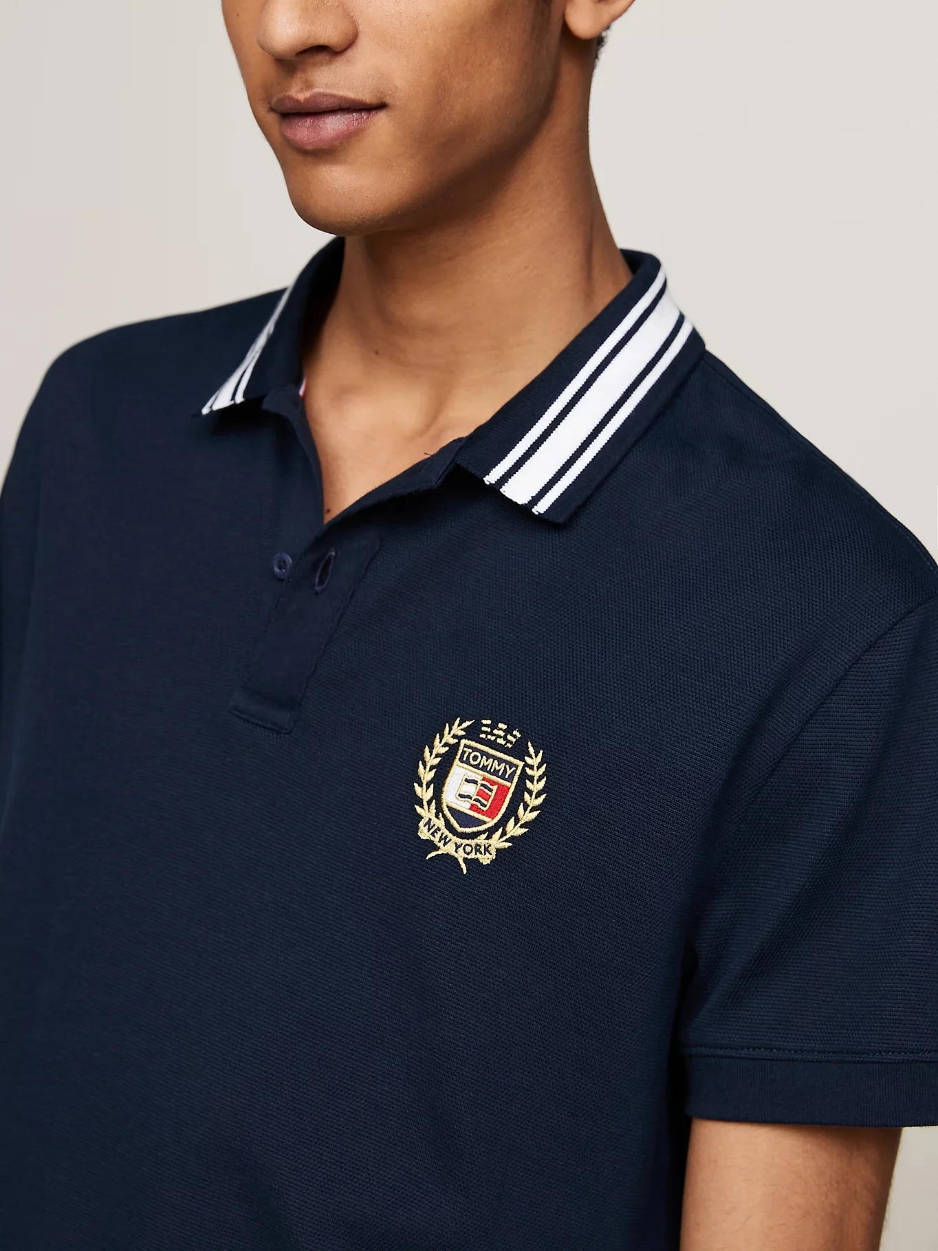 TOMMY JEANS Áo Polo Nam Tay Ngắn TJM Reg Varsity Polo