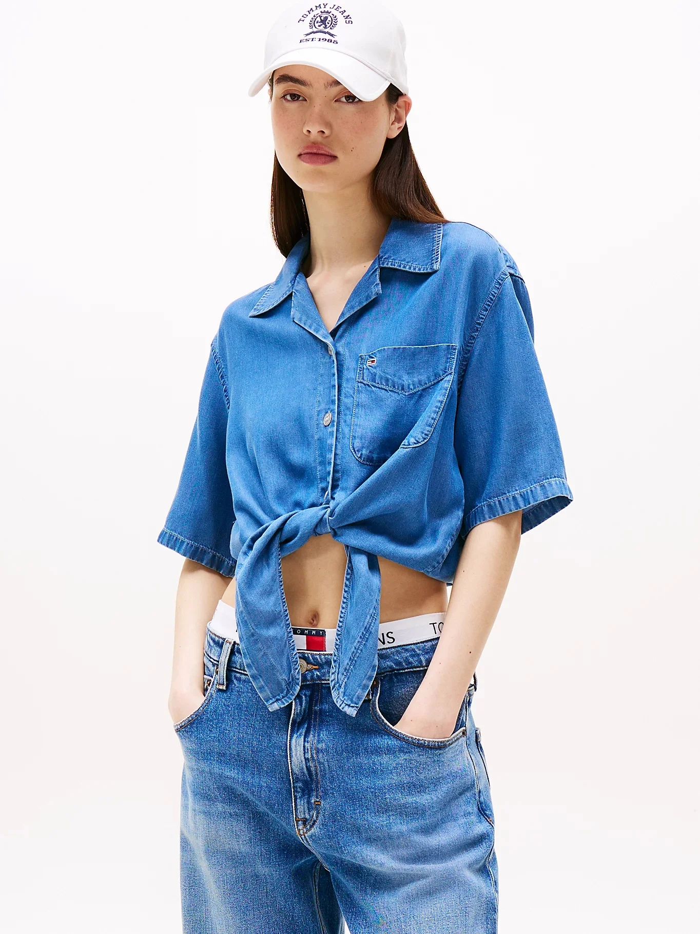 TOMMY JEANS Áo Kiểu Nữ Tay Ngắn TJW Chambray Tie SS Shirt Ext