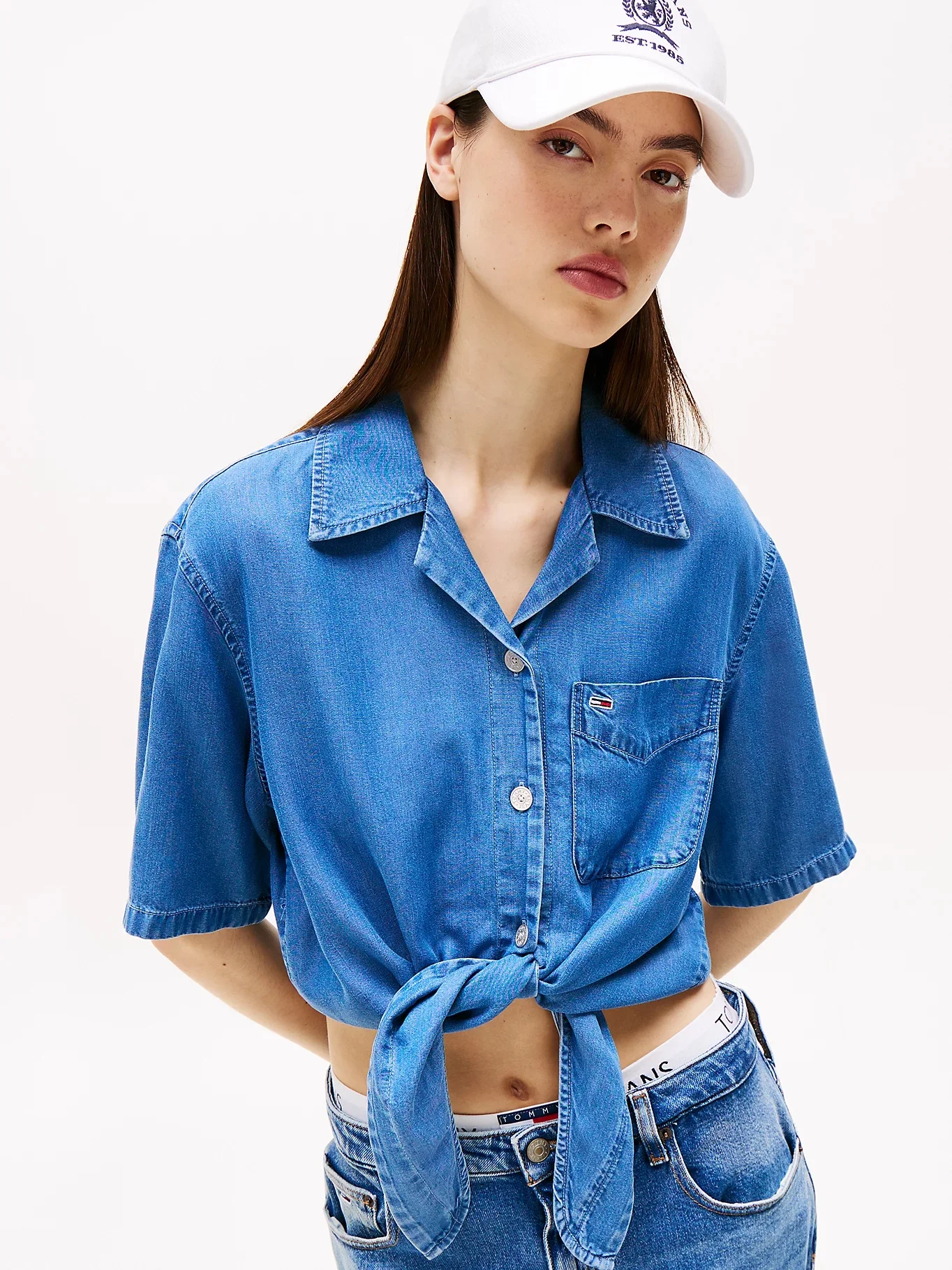 TOMMY JEANS Áo Kiểu Nữ Tay Ngắn TJW Chambray Tie SS Shirt Ext