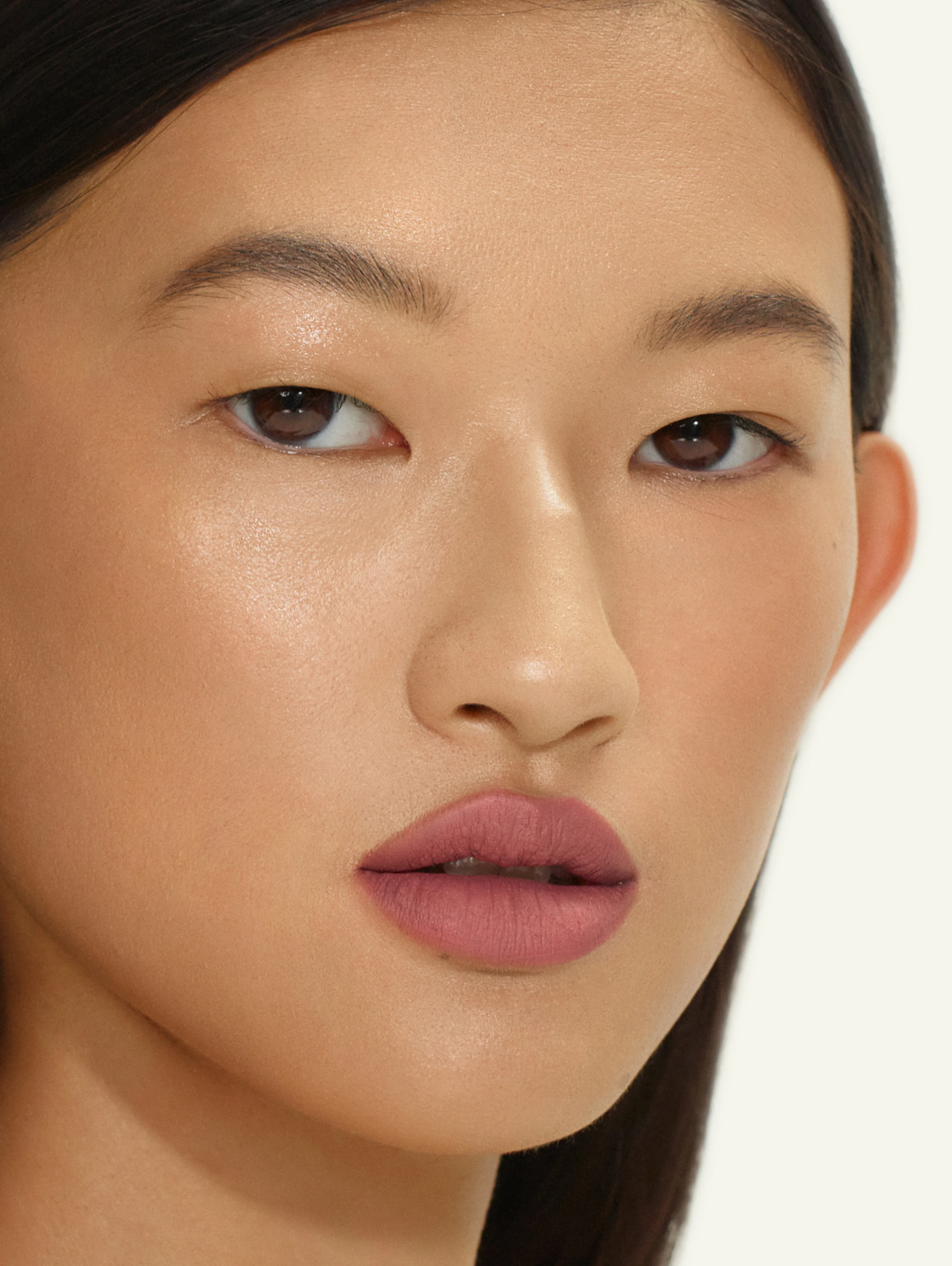 SUNNIES FACE Son Lì Fluffmatte Pinks Frolic 3.2g
