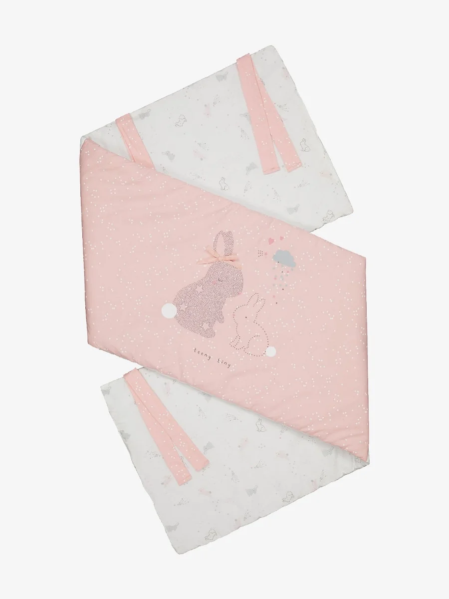 mothercare Set chăn ga cho giường cũi: 1 quây cũi, 1 chăn, 1 bọc nệm, 1 chăn phủ