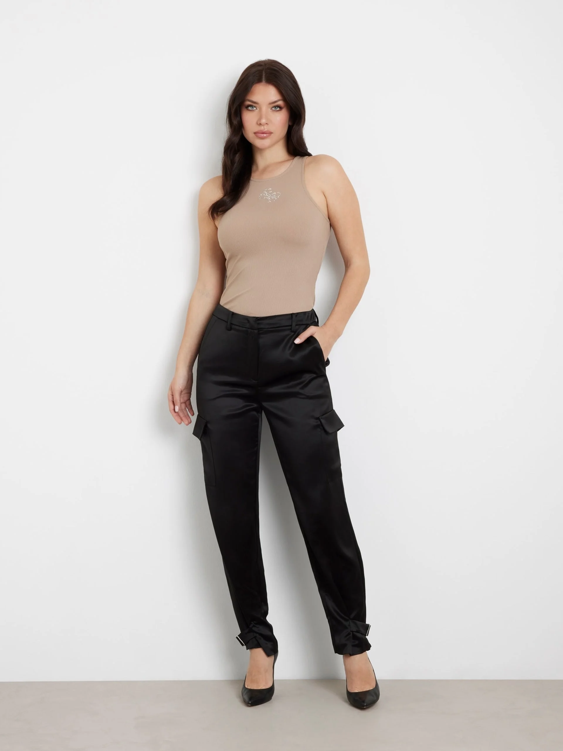 GUESS WOMAN Quần Dài Vải Nữ - Marzia Jogger