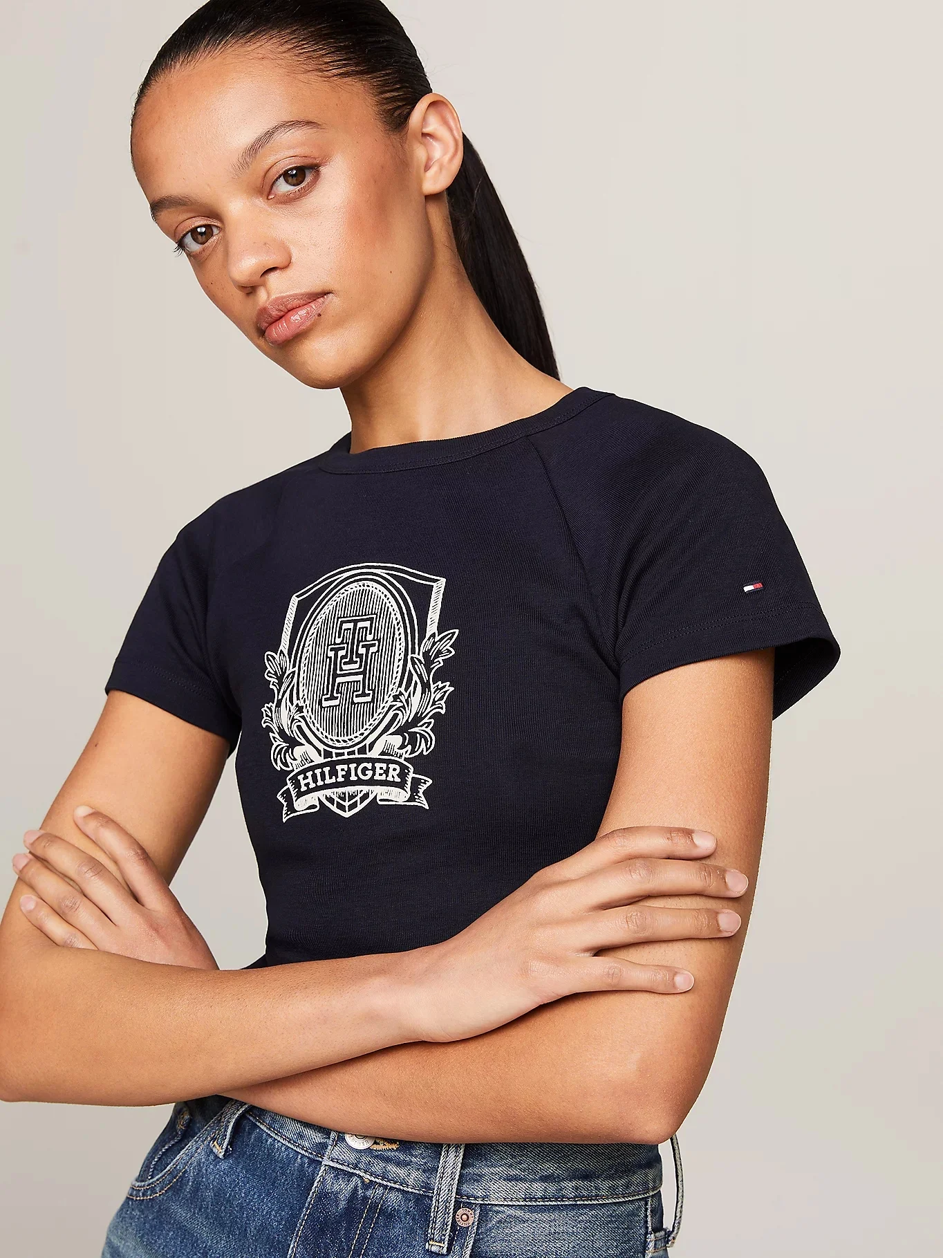 TOMMY HILFIGER Áo Thun Nữ Tay Ngắn Slim Raglan Crest C-Nk SS